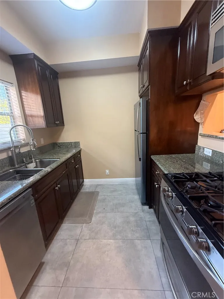 Additional image 33 of 14256 Victory Boulevard Unit 3, Van Nuys, CA 91401