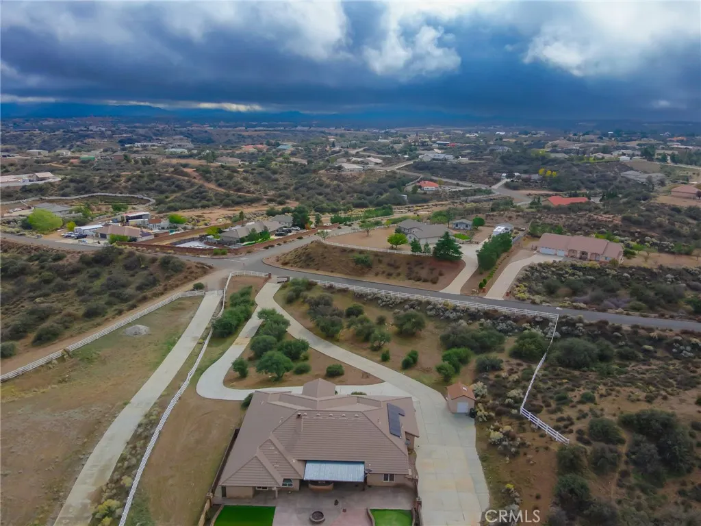 Additional image 14 of 10282 Farmington St, Oak Hills, CA 92344