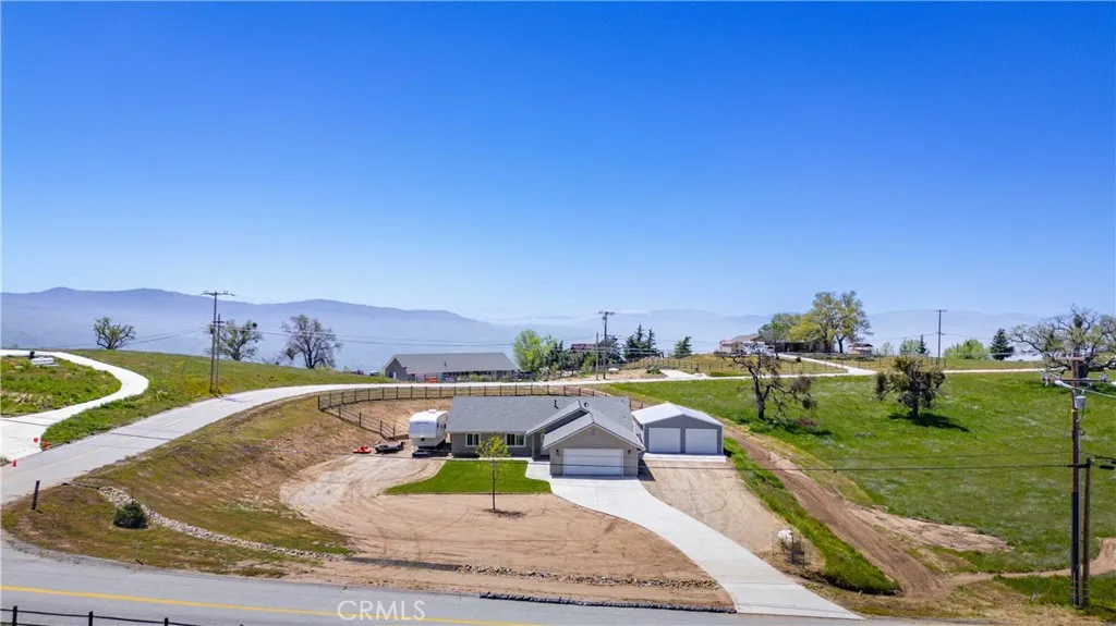 Additional image 2 of 29990 Horsethief Drive, Tehachapi, CA 93561