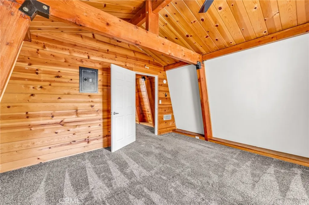 Additional image 13 of 32068 Hunsaker Dr, Running Springs, CA 92382