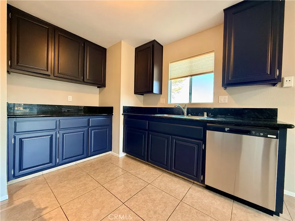 Additional image 11 of 17365 Newmont Ave, Lancaster, CA 93535