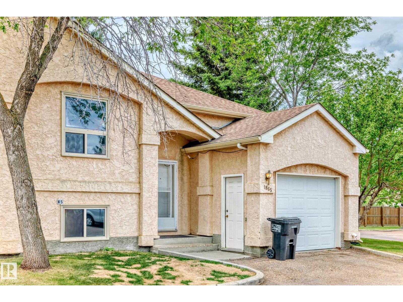 Property image for 1865 MILL WOODS RD E NW|Edmonton, Alberta T6L6K2