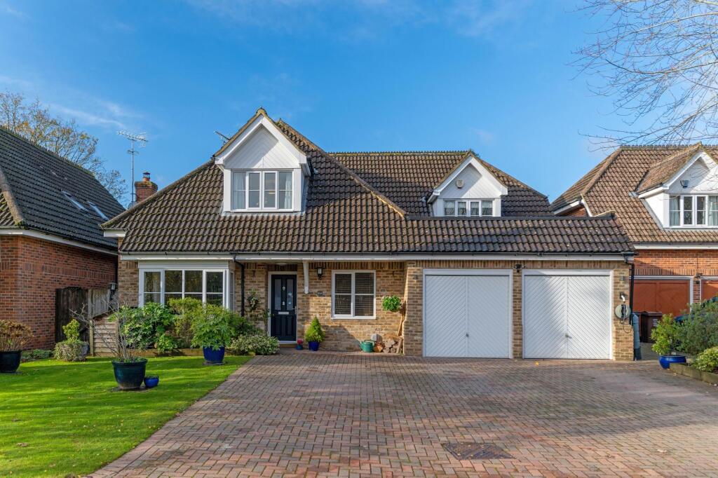 Property image for Bucknalls Drive, Bricket Wood, AL2