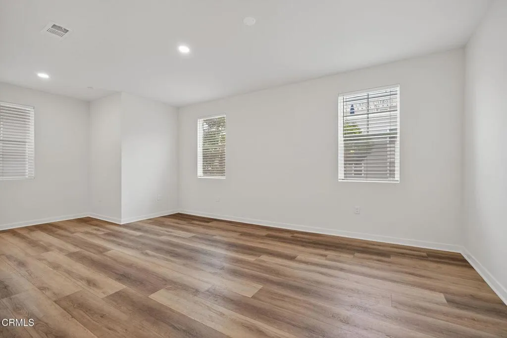 Additional image 101 of 611 Winchester Drive, Oxnard, CA 93036