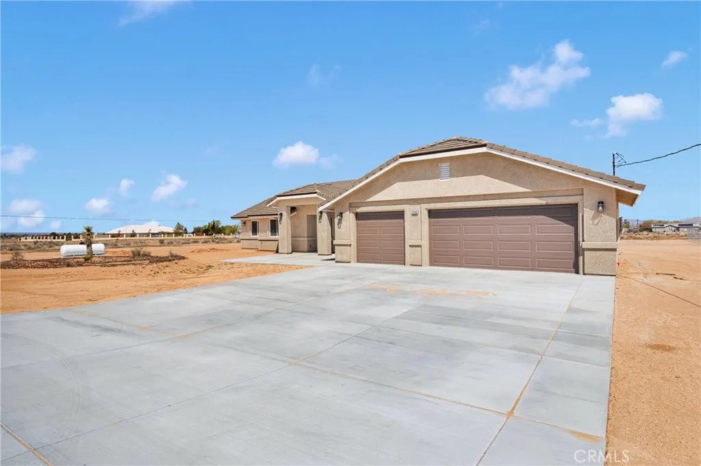 Additional image 29 of 10647 Central Road, Apple Valley, CA 92308