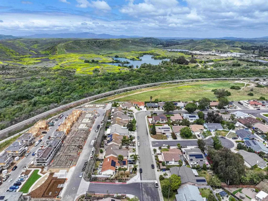 Additional image 5 of 775 Kingbird Loop, Oceanside, CA 92058