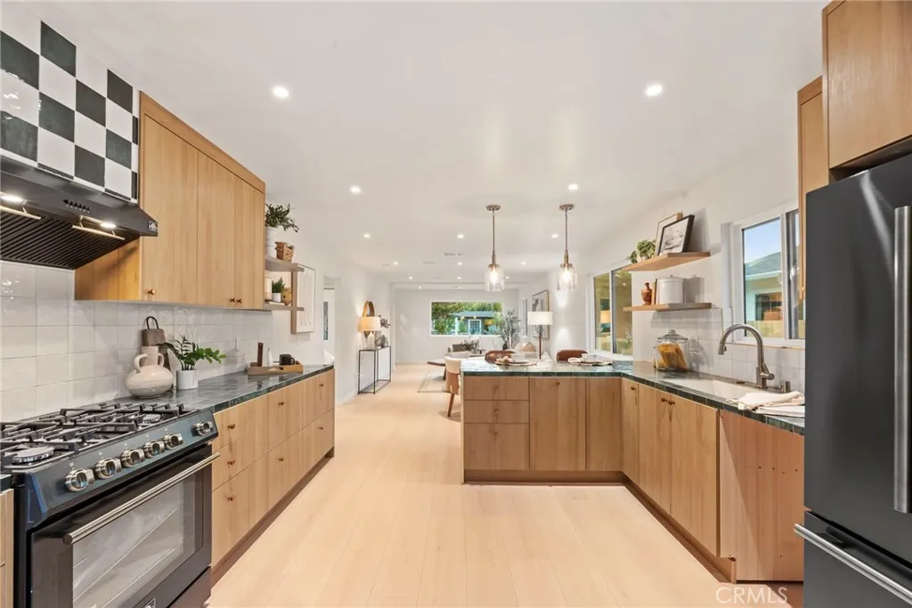 Additional image 13 of 5105 Buchanan, Los Angeles, CA 90042