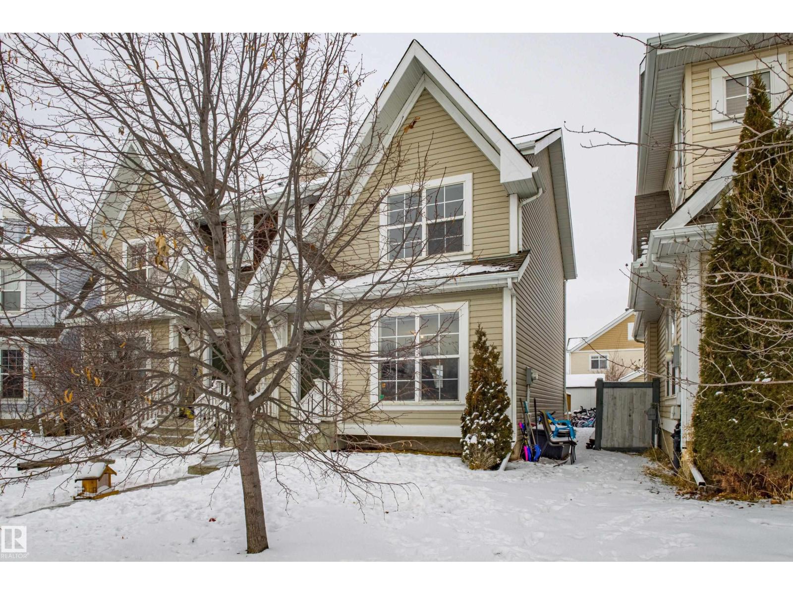 7312 19A AV SW|Edmonton, Alberta T6X0K3