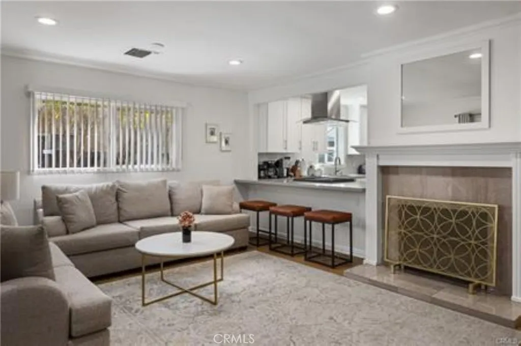 Additional image 6 of 22335 Kittridge Street, Woodland Hills, CA 91303