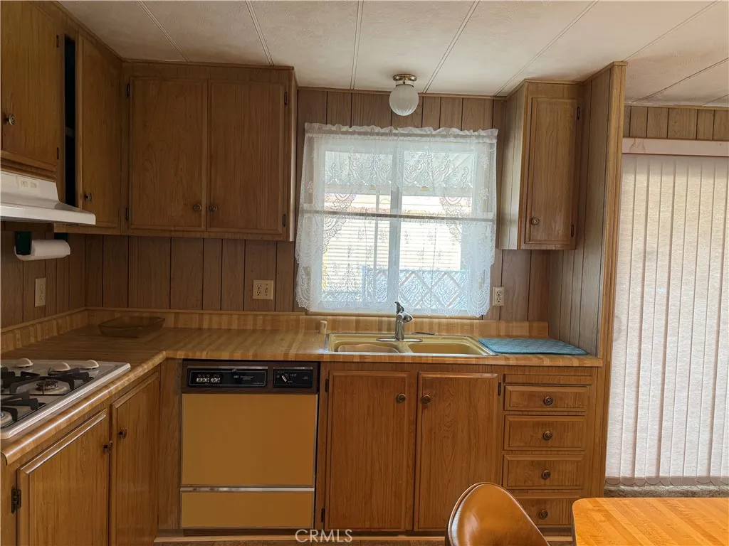 Additional image 15 of 944 S Elk St, Hemet, CA 92543