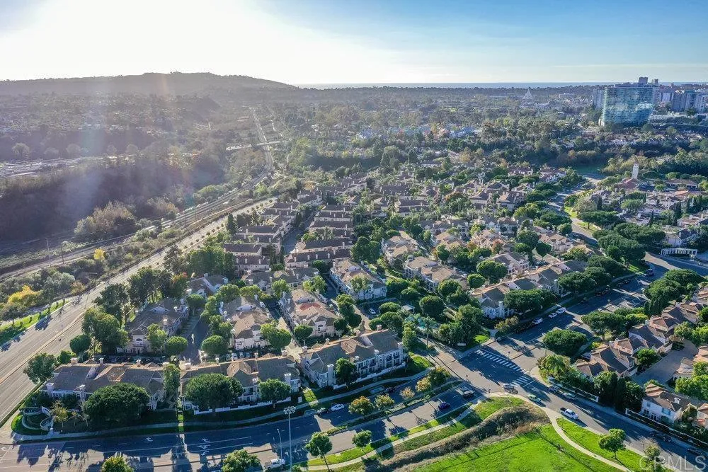 Additional image 90 of 7125 Calabria Court Unit D, San Diego, CA 92122