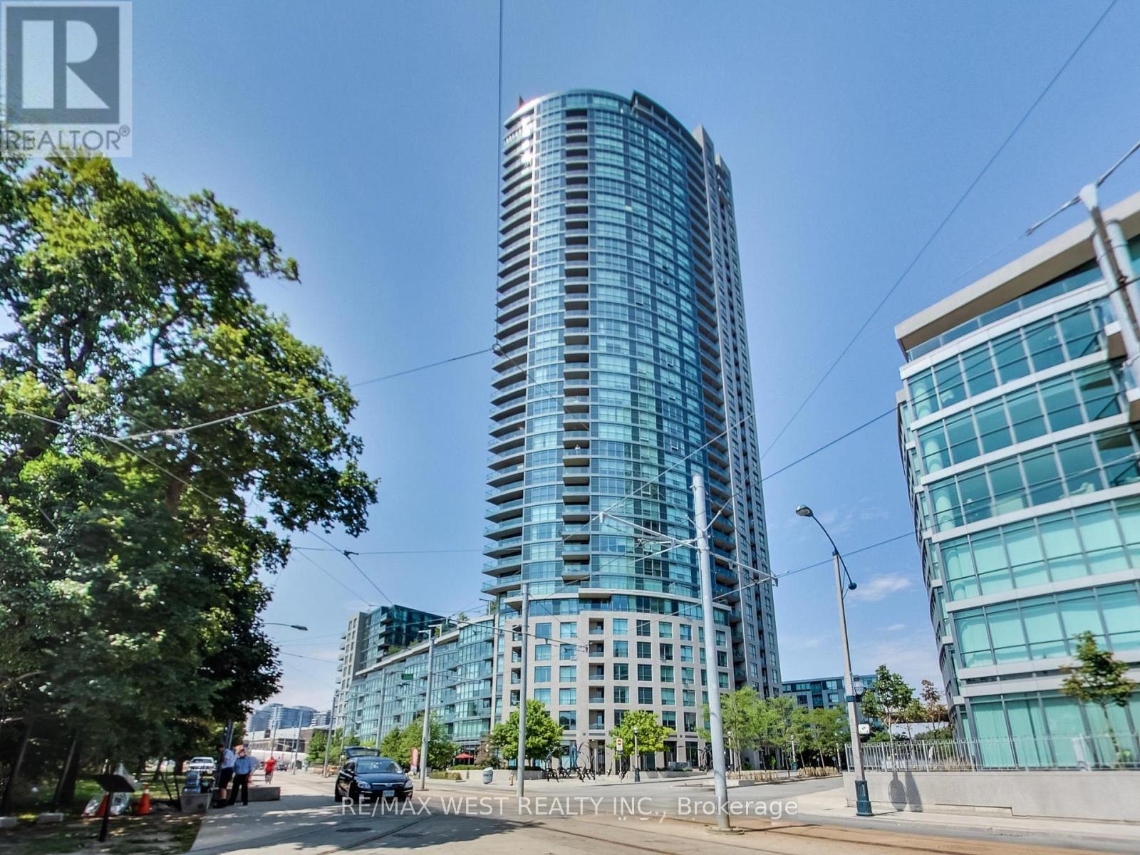 Property image for 1507 - 219 FORT YORK BOULEVARD|Toronto (Niagara), Ontario M5V1B1