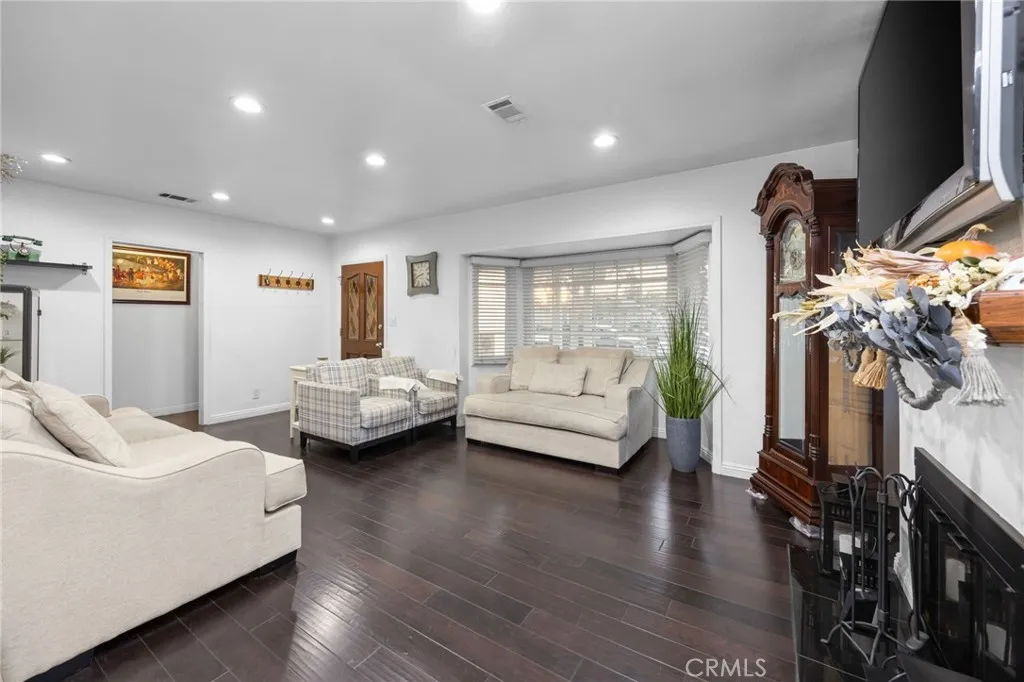 Additional image 54 of 1231 S Baker St, Santa Ana, CA 92707