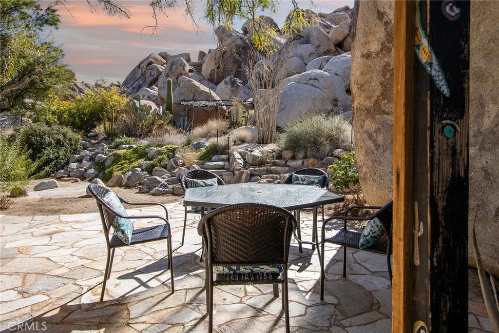 Additional image 75 of 66075 Foothill Dr, Joshua Tree, CA 92252