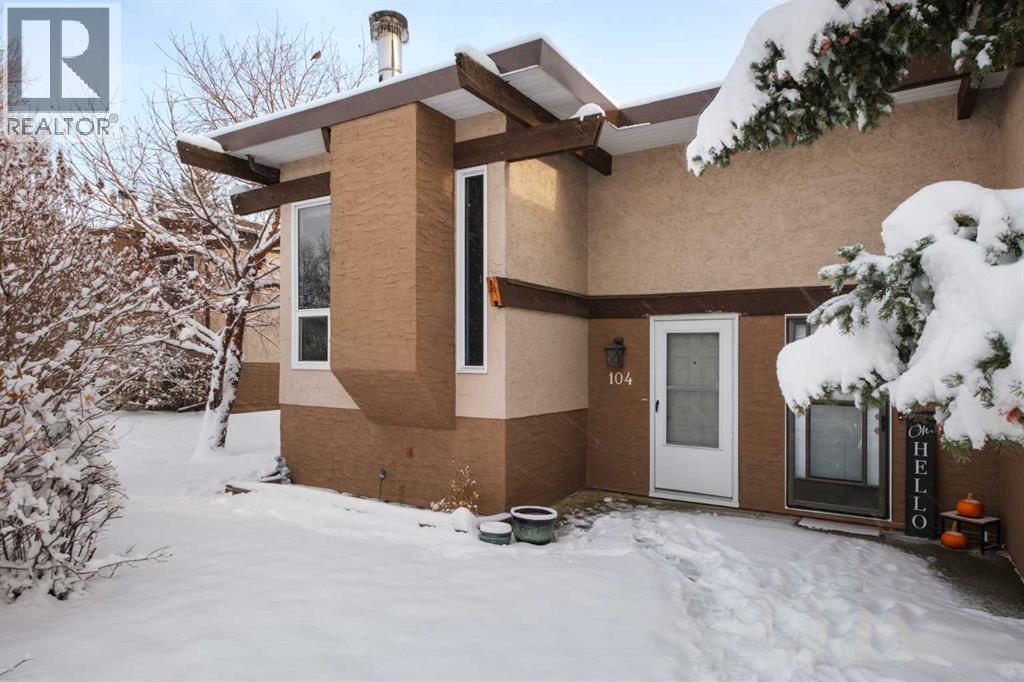 104 Rundlewood Lane NE|Calgary, Alberta T1Y1Z2