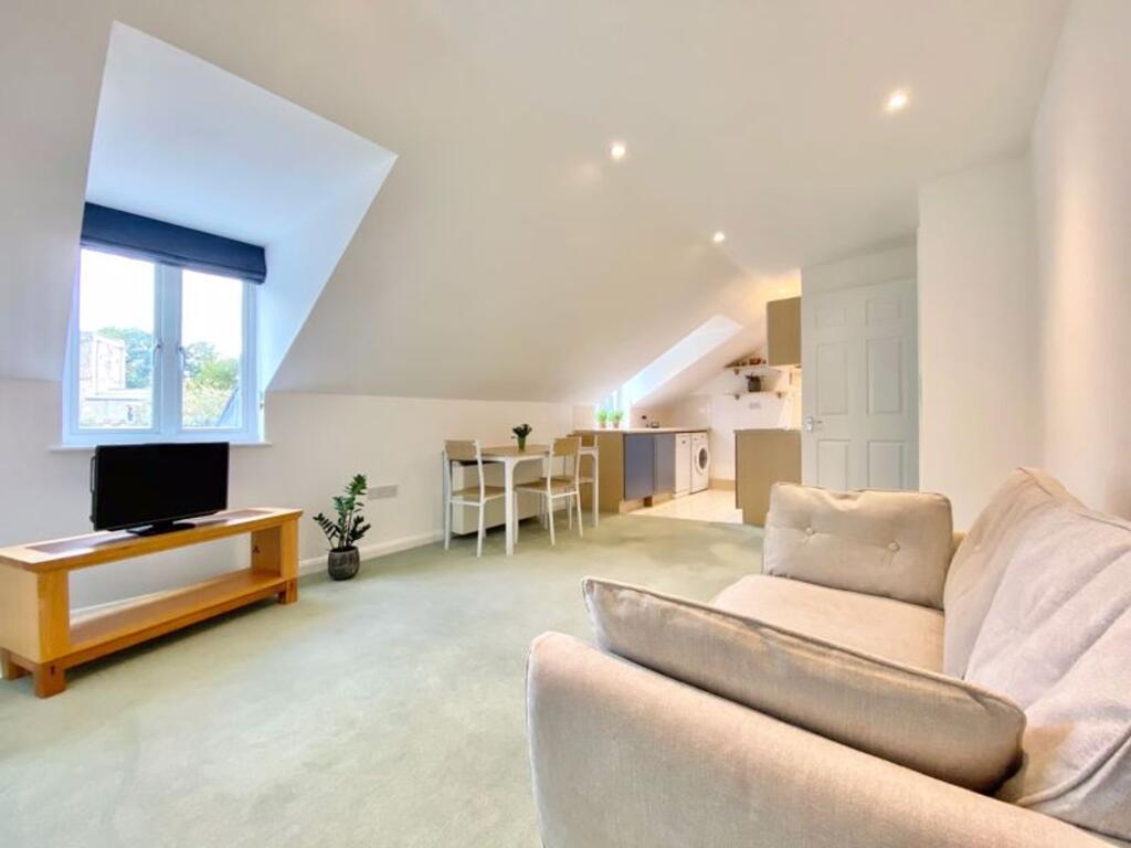 Additional image 3 of Hemel Hempstead Road, Redbourn, AL3