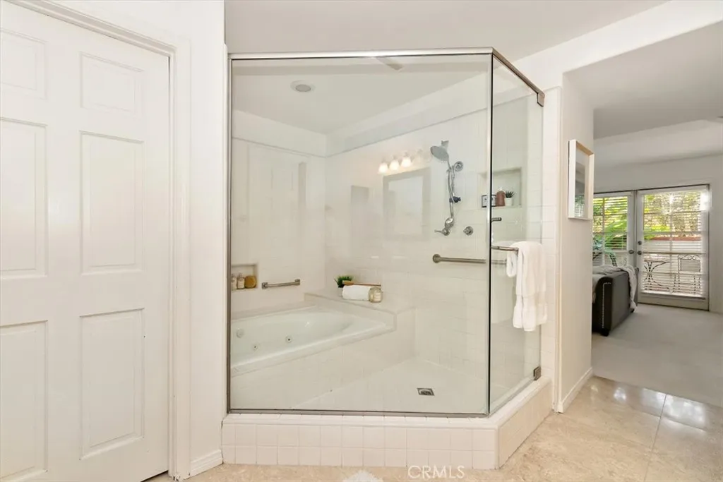 Additional image 25 of 23 Fairway Drive, Manhattan Beach, CA 90266