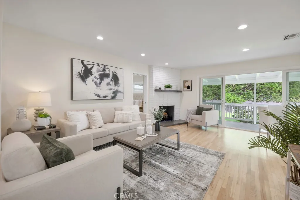 Additional image 31 of 22051 San Miguel, Woodland Hills, CA 91364