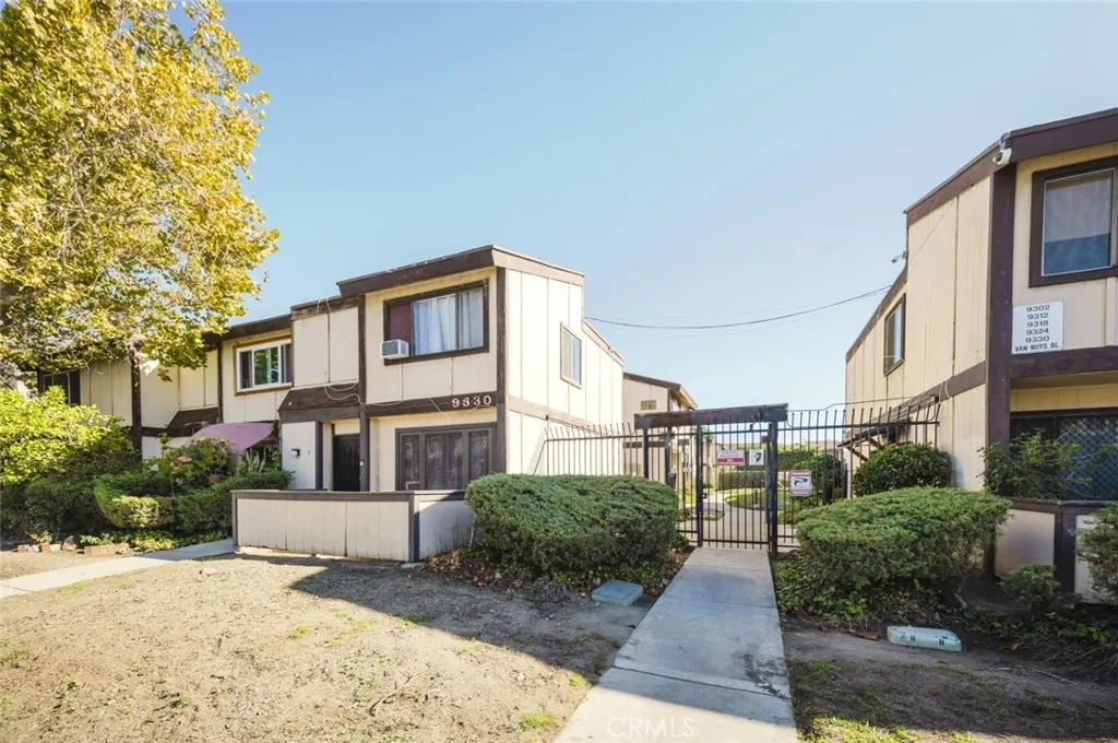 Additional image 2 of 9318 Van Nuys Boulevard Unit 26, Panorama City, CA 91402