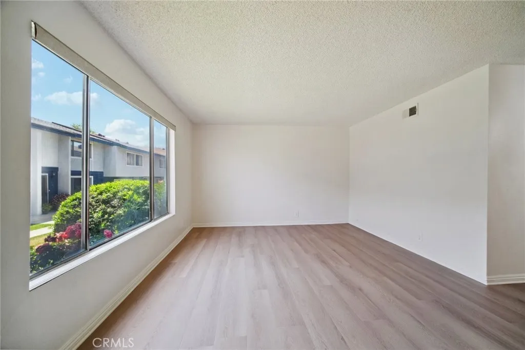 Additional image 34 of 1926 Lucas Street #2, San Fernando, CA 91340