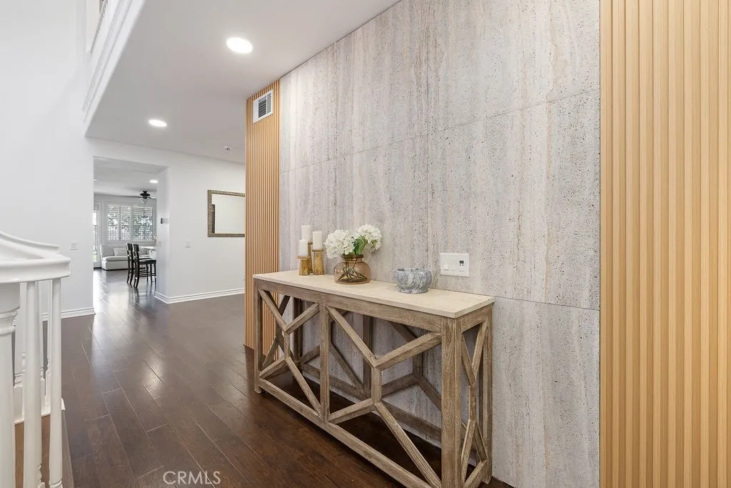 Additional image 6 of 19924 Via Joyce Drive, Saugus, CA 91350