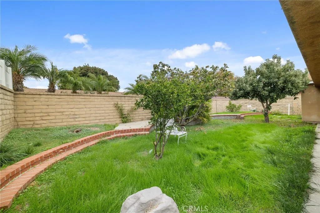 Additional image 22 of 24311 Wabuska St, Newhall, CA 91321