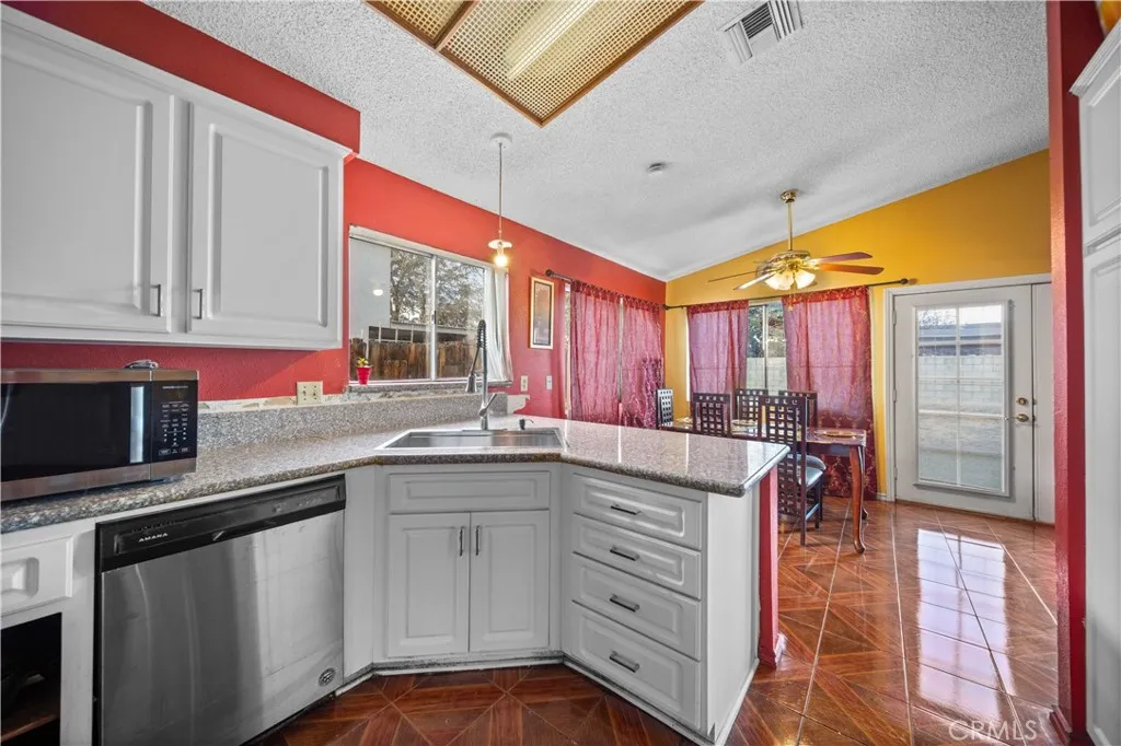 Additional image 6 of 3639 Challenger Court, Palmdale, CA 93550