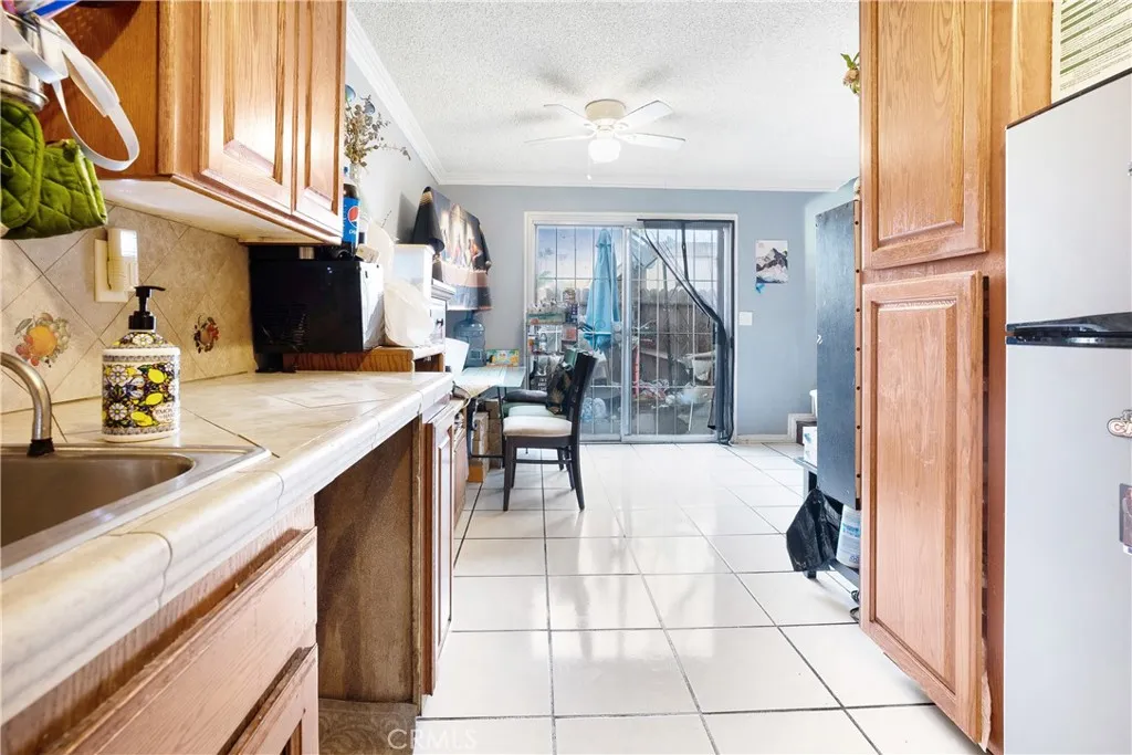 Additional image 7 of 1602 N King Street Unit J1, Santa Ana, CA 92706