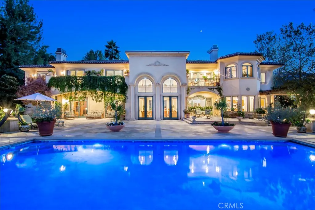 Additional image 2 of 18933 La Montana Place, Tarzana, CA 91356