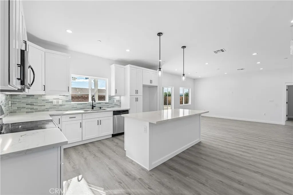 Additional image 60 of 8624 Forest Blvd, California City, CA 93505