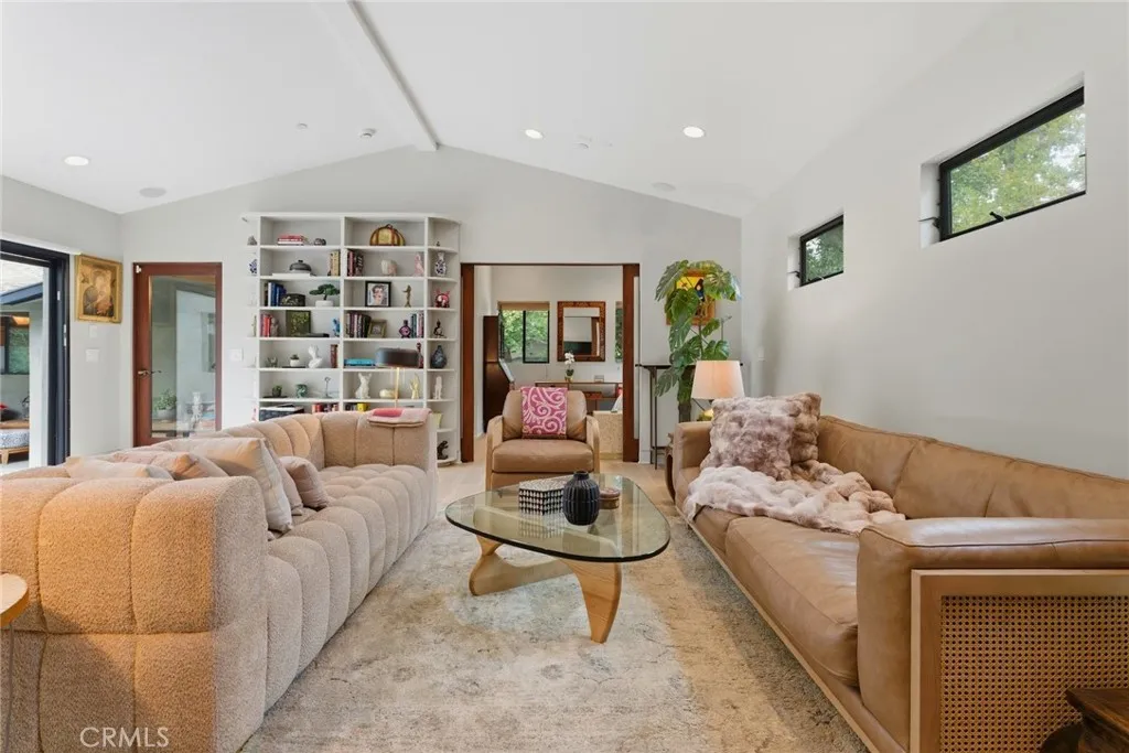 Additional image 15 of 4642 Santa Lucia Drive, Woodland Hills, CA 91364