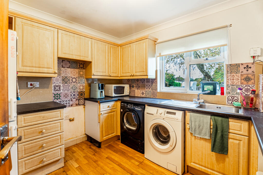 Additional image 7 of Cutmore Drive, Colney Heath, St. Albans, Hertfordshire, AL4