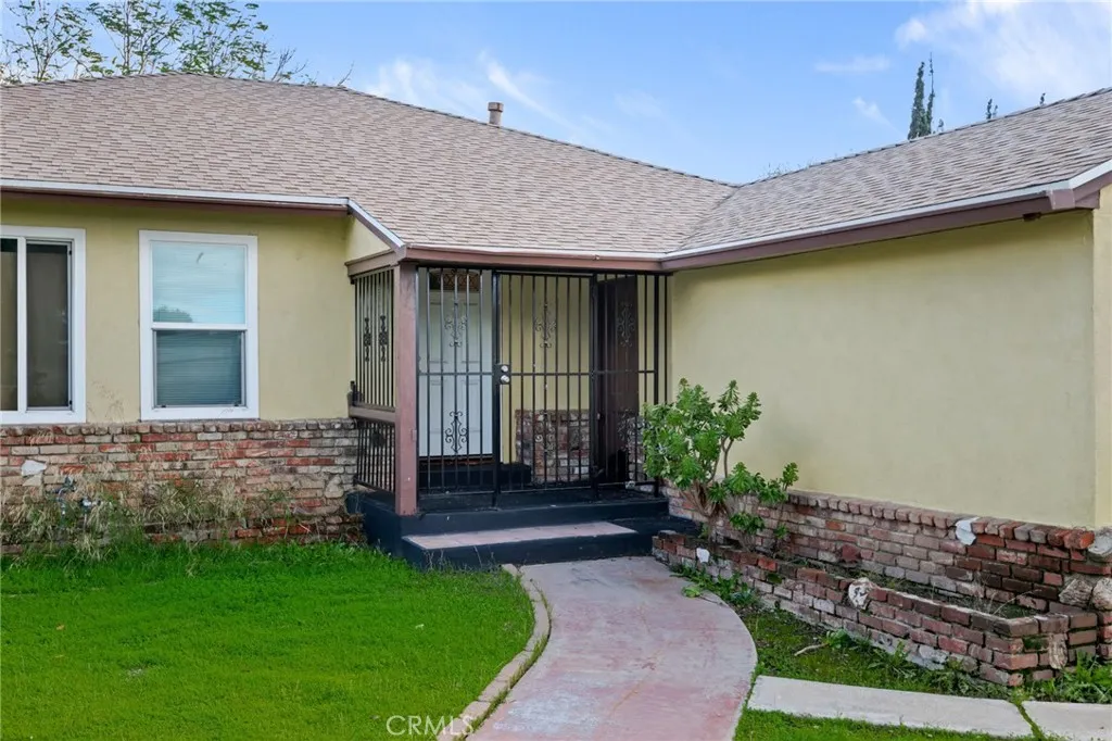 Additional image 3 of 12418 Gain Street, Pacoima, CA 91331