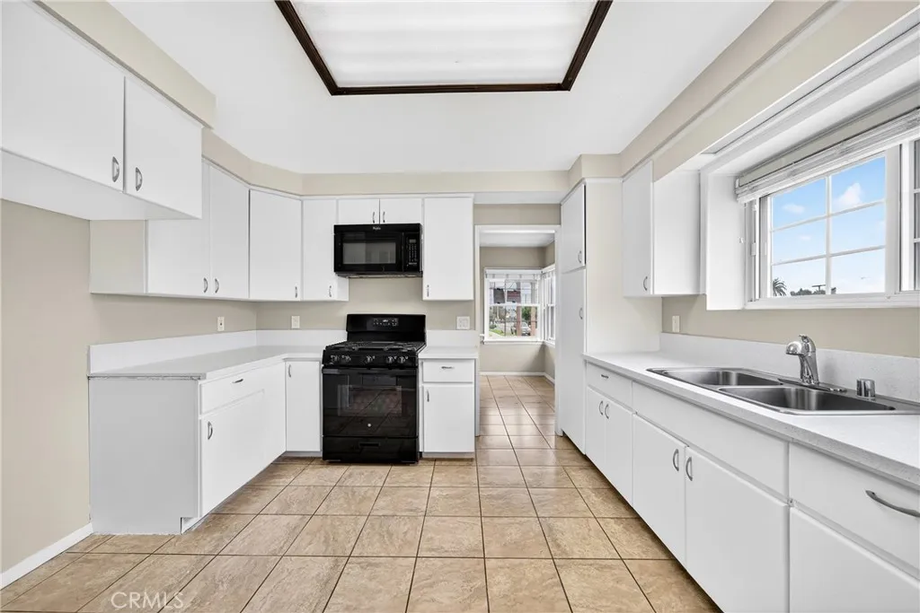 Additional image 52 of 4703 W 169th St, Lawndale, CA 90260