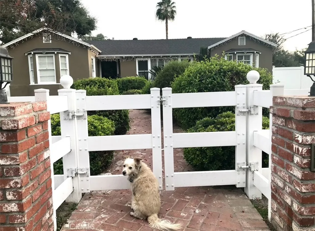 Additional image 2 of 12220 Emelita, Valley Village, CA 91607