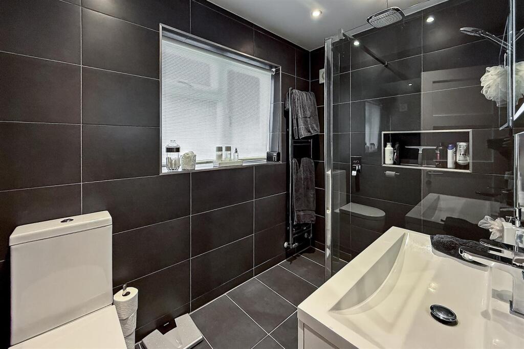 Additional image 15 of Ash Grove, Wheathampstead, St. Albans