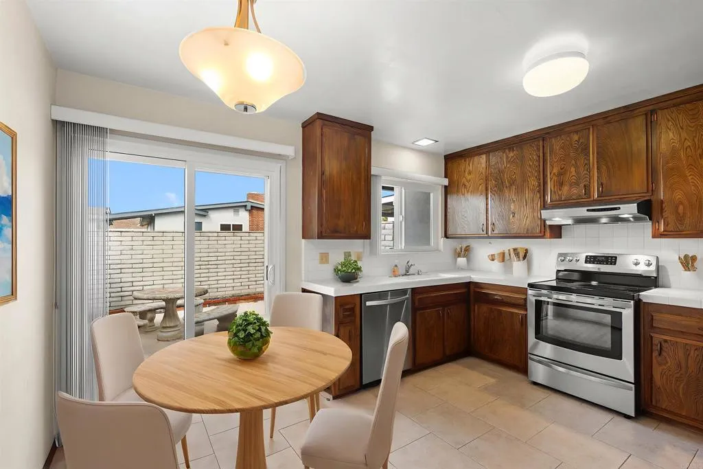 Additional image 5 of 335 J Street Unit B, Chula Vista, CA 91910