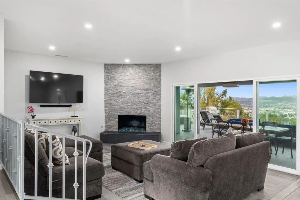 Additional image 54 of 361 Murray Drive, El Cajon, CA 92020