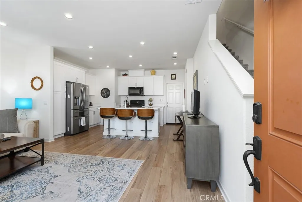 Additional image 36 of 1035 W Clover Ave, Rialto, CA 92376