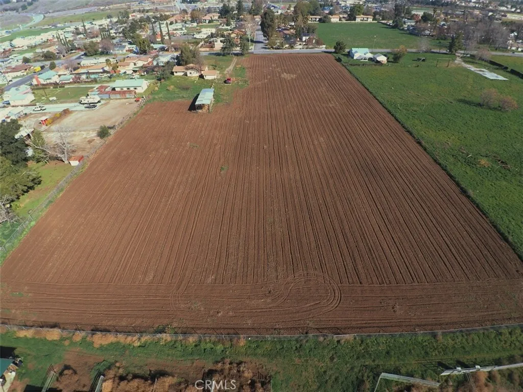 Additional image 3 of 32797 Avenue D, Yucaipa, CA 92399