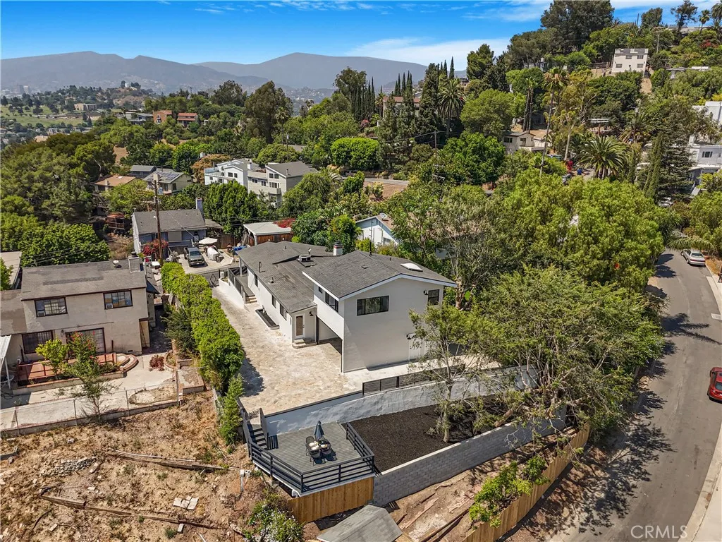 Additional image 42 of 3560 Lavell, Los Angeles, CA 90065