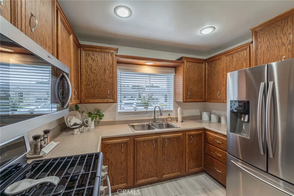 Additional image 52 of 1644 E Poppy Street, Long Beach, CA 90805