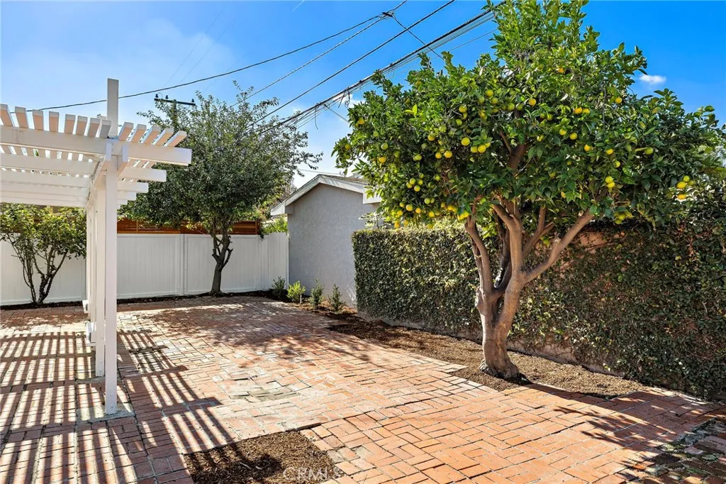 Additional image 45 of 2853 Josie Avenue, Long Beach, CA 90815