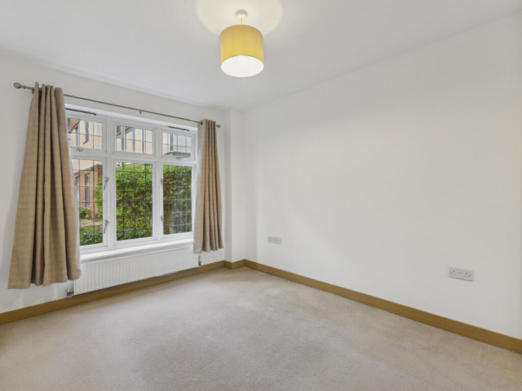 Additional image 8 of Old Mile House Court, St Albans, AL1