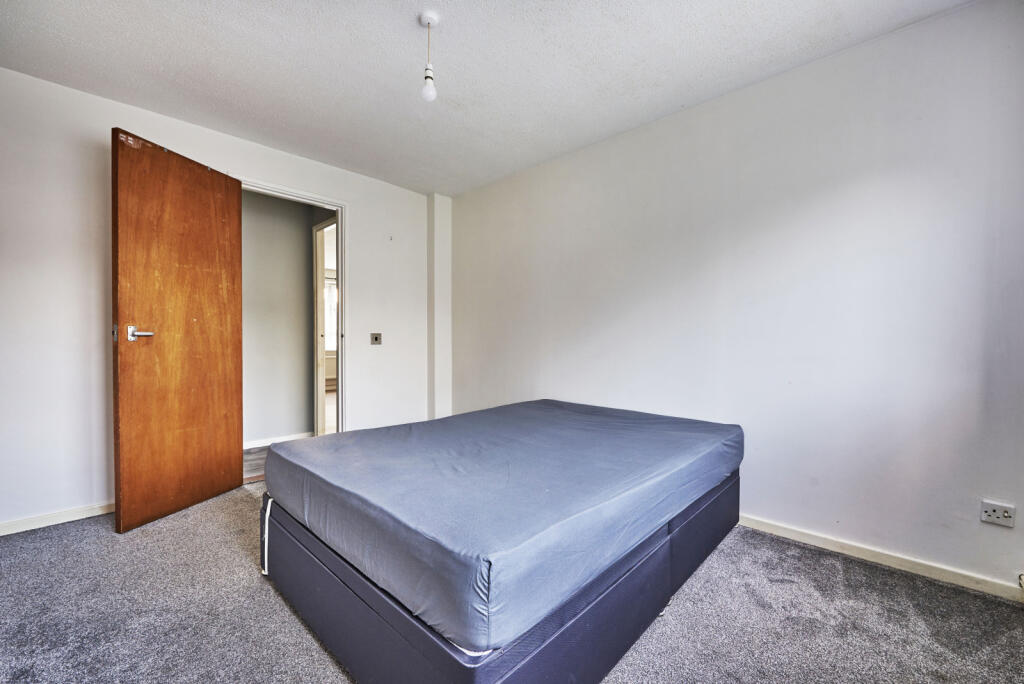 Additional image 9 of Hewitt Close, Wheathampstead, St. Albans, Hertfordshire, AL4