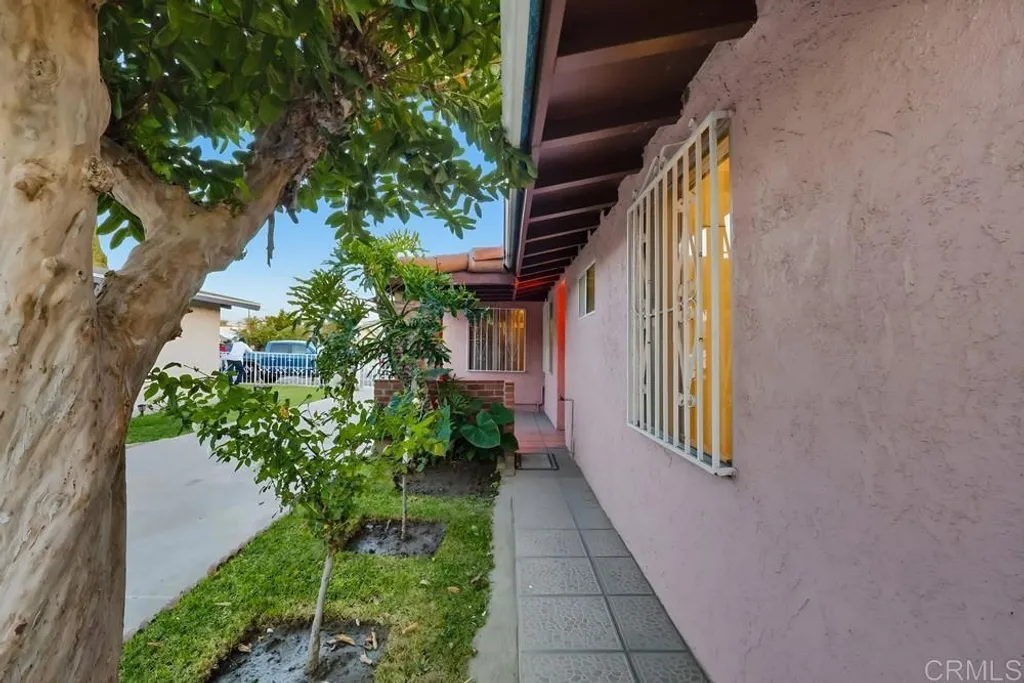 Additional image 11 of 947 S Arizona Avenue, Los Angeles, CA 90022