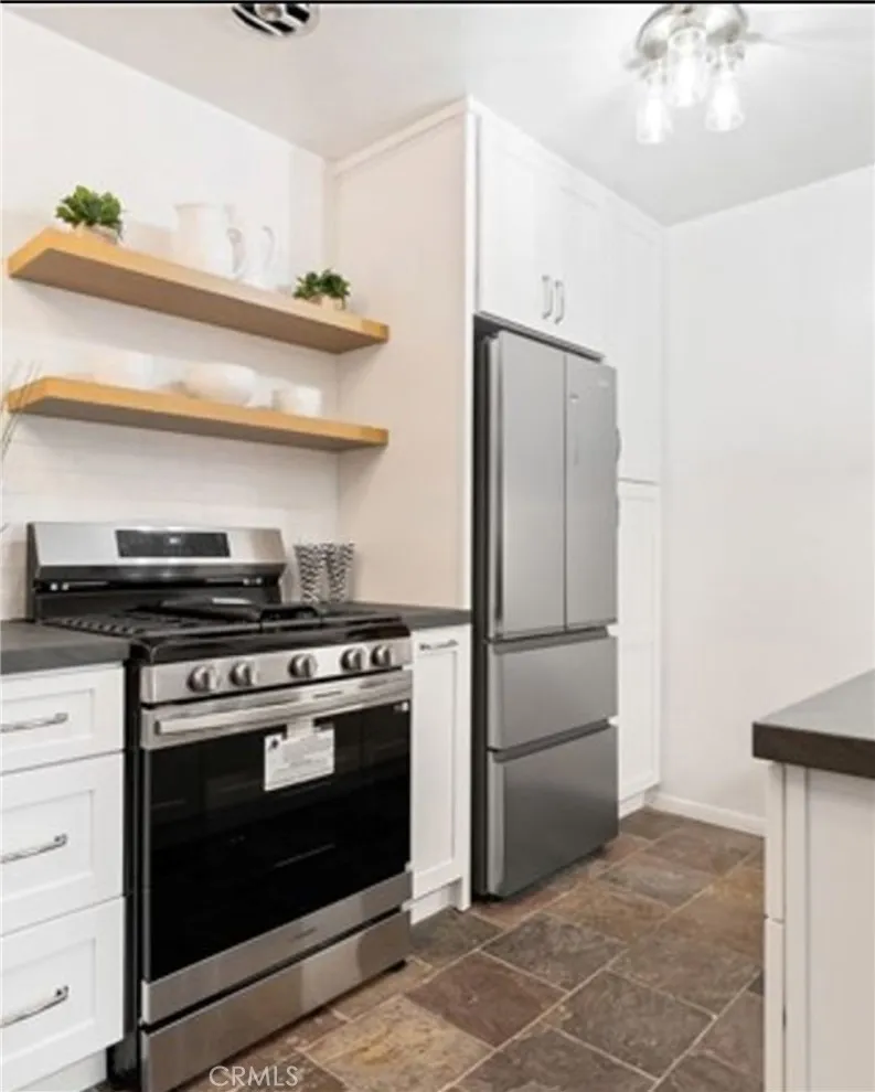 Additional image 15 of 2135 E Florida Street Unit 2, Long Beach, CA 90814