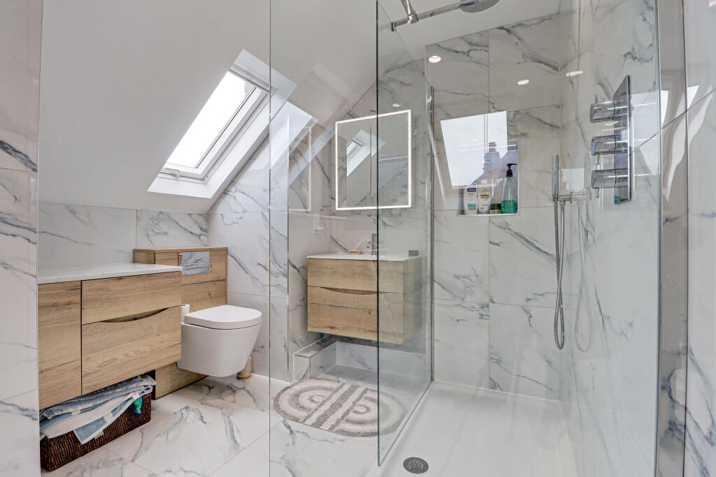 Additional image 21 of West Way, Harpenden, AL5