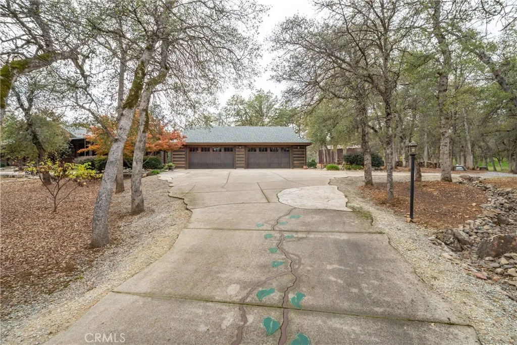 Additional image 3 of 15900 El Camino Robles Rd, Redding, CA 96001