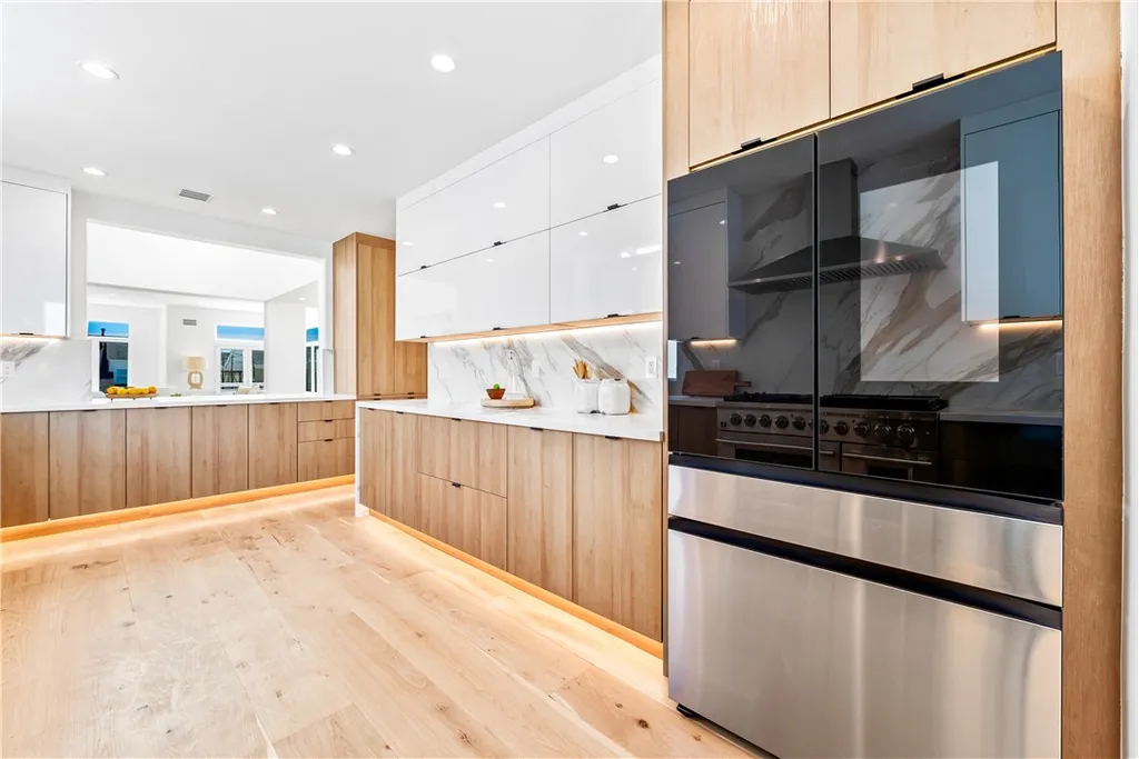 Additional image 30 of 541 4th, Manhattan Beach, CA 90266